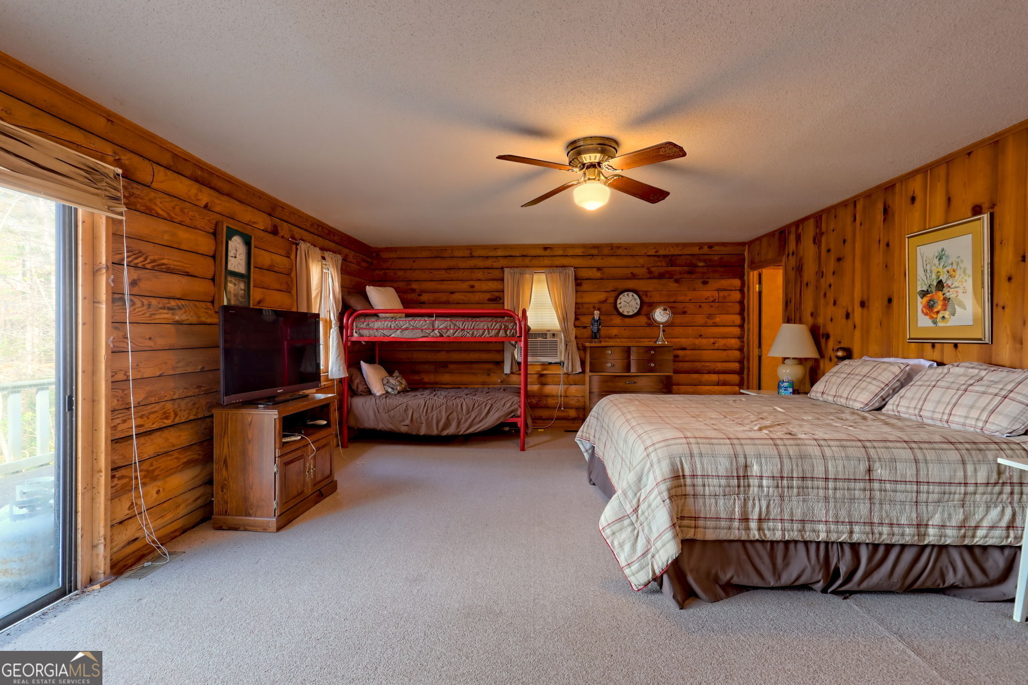 Tiger, Georgia 30576, United States, 4 Bedrooms Bedrooms, ,2 BathroomsBathrooms,Residential,Active,8137