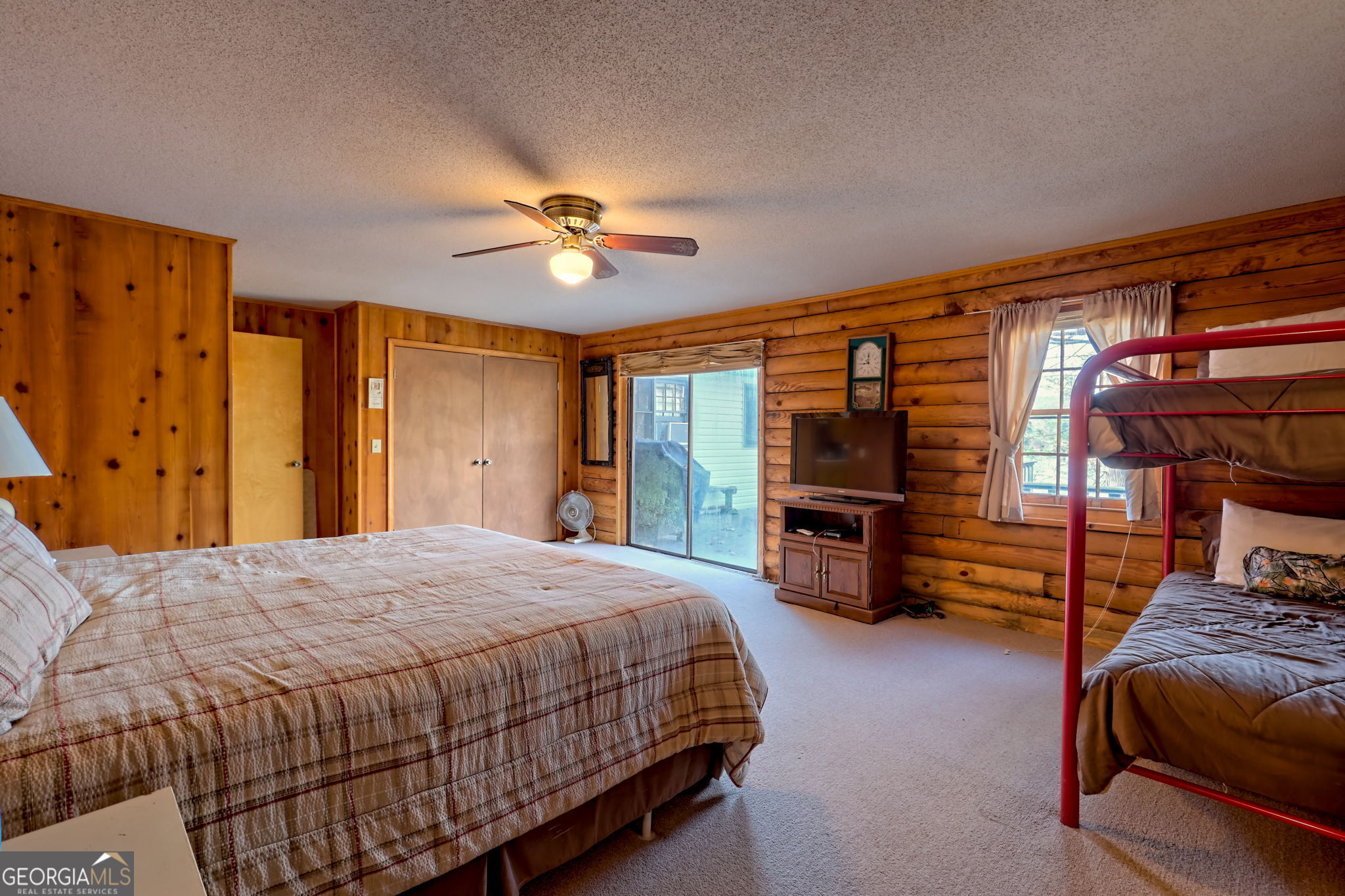 Tiger, Georgia 30576, United States, 4 Bedrooms Bedrooms, ,2 BathroomsBathrooms,Residential,Active,8137