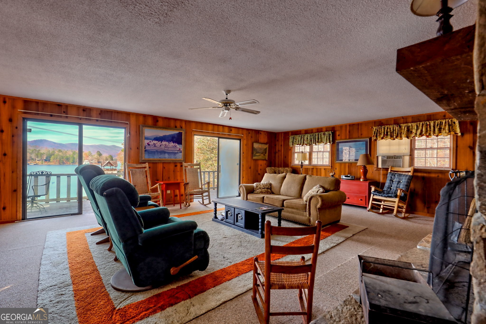 Tiger, Georgia 30576, United States, 4 Bedrooms Bedrooms, ,2 BathroomsBathrooms,Residential,Active,8137