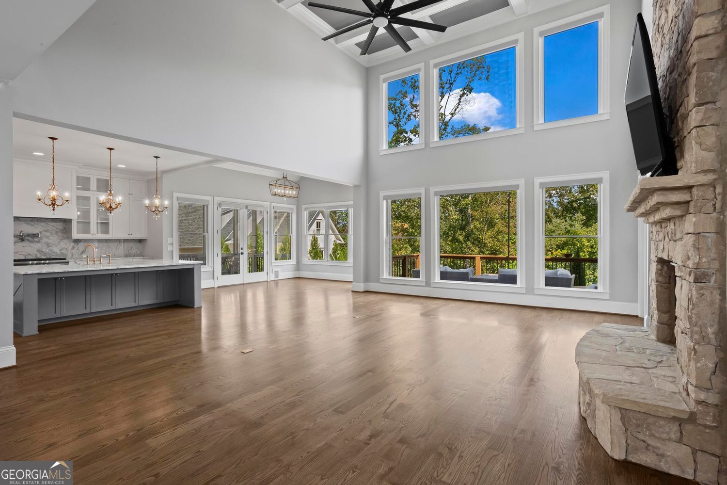 Cumming, Georgia 30041, United States, 5 Bedrooms Bedrooms, ,6 BathroomsBathrooms,Residential,Active,210702