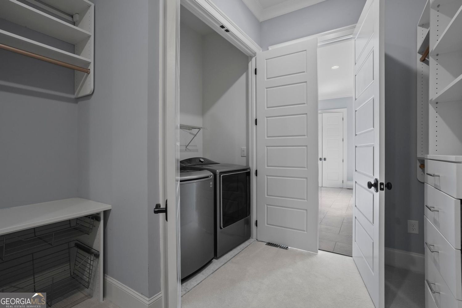 Cumming, Georgia 30041, United States, 5 Bedrooms Bedrooms, ,6 BathroomsBathrooms,Residential,Active,210702