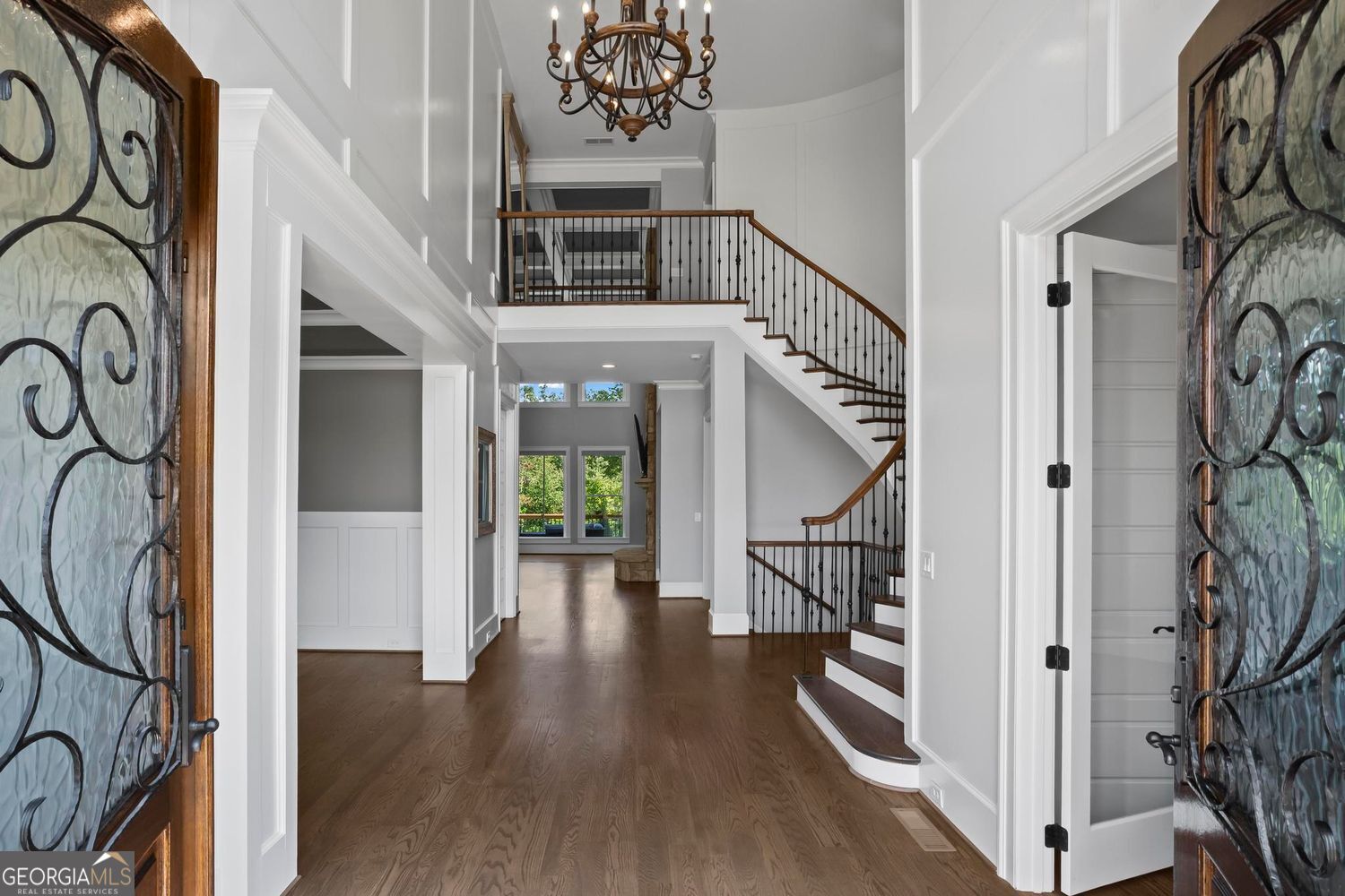 4685 Palmetto LN
