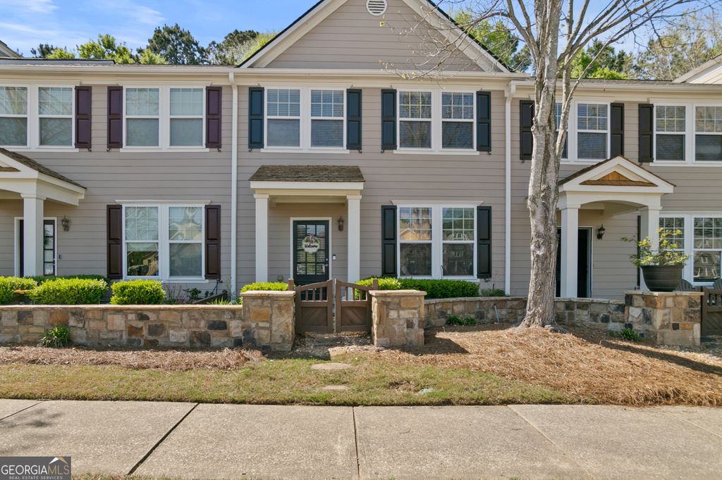 Photo of 207 River Green Avenue, Canton, GA 30114 (MLS # 10776224)