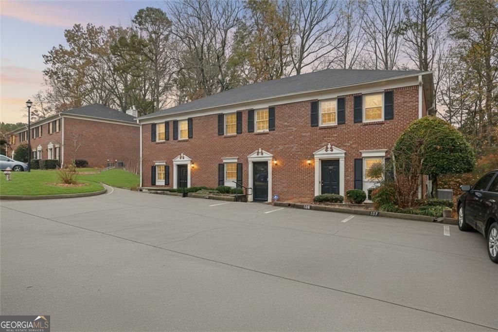 Photo of 138 Sterling Court, Alpharetta, GA 30004 (MLS # 10762267)