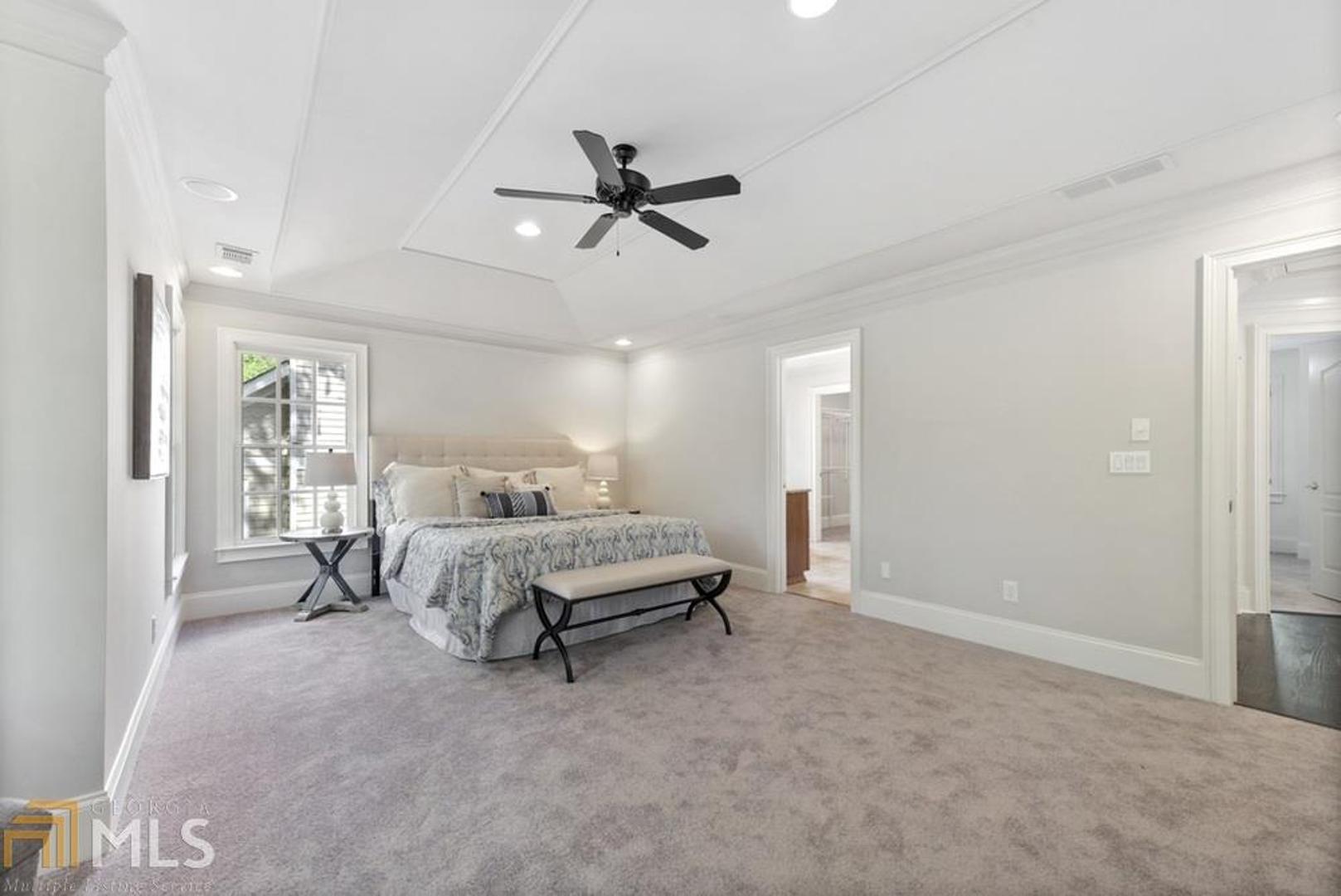 Woodland Hills - Residential