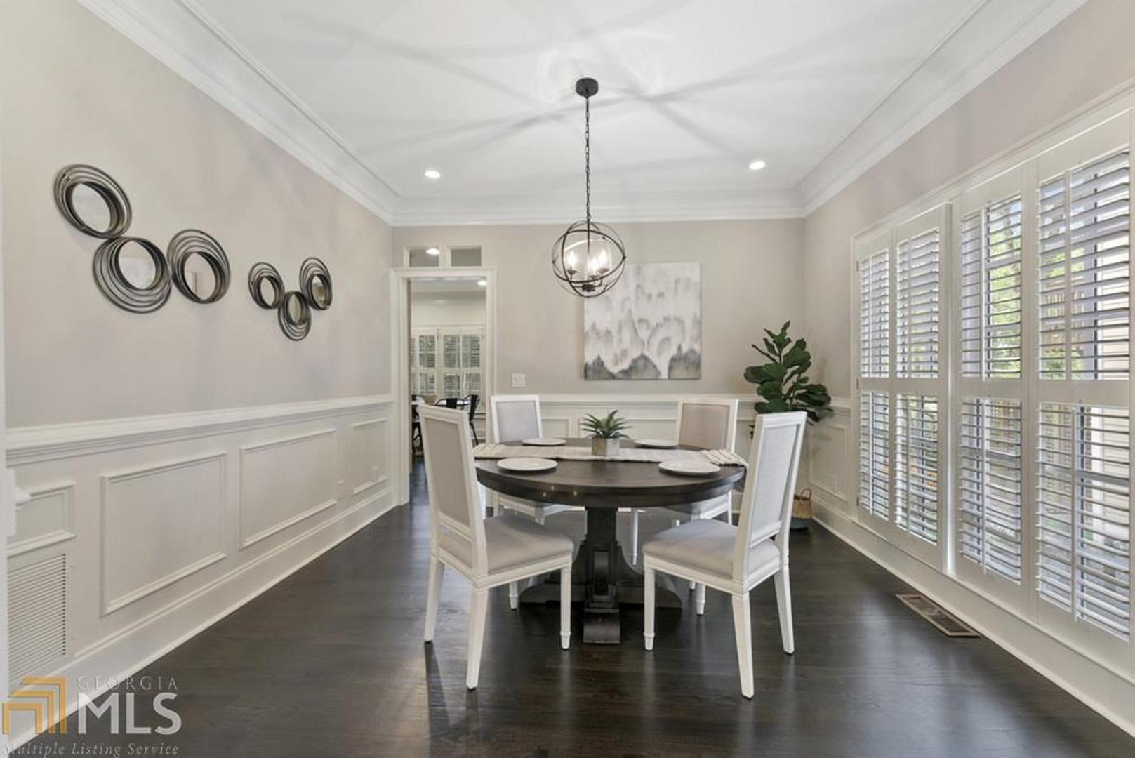 Woodland Hills - Residential