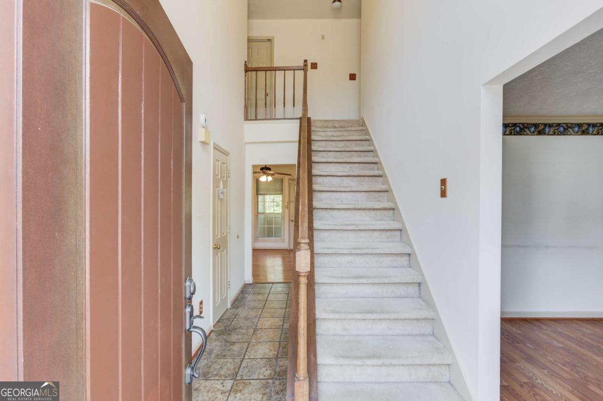 351 Indus LN