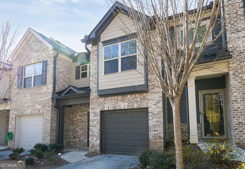 Photo of 2805 Ridgeview Drive SW, Atlanta, GA 30331 (MLS # 10761159)