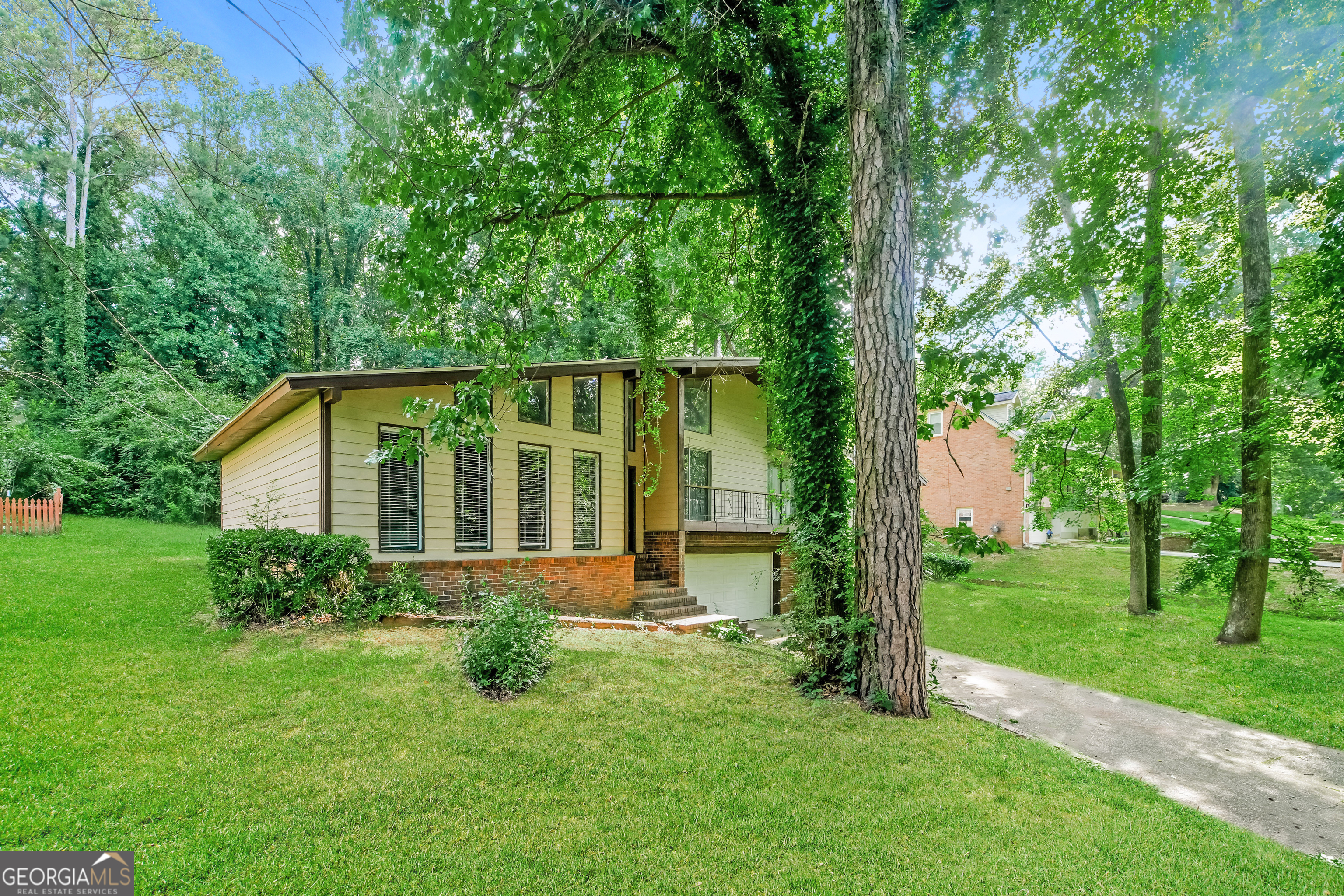 6290 Shallowford WAY