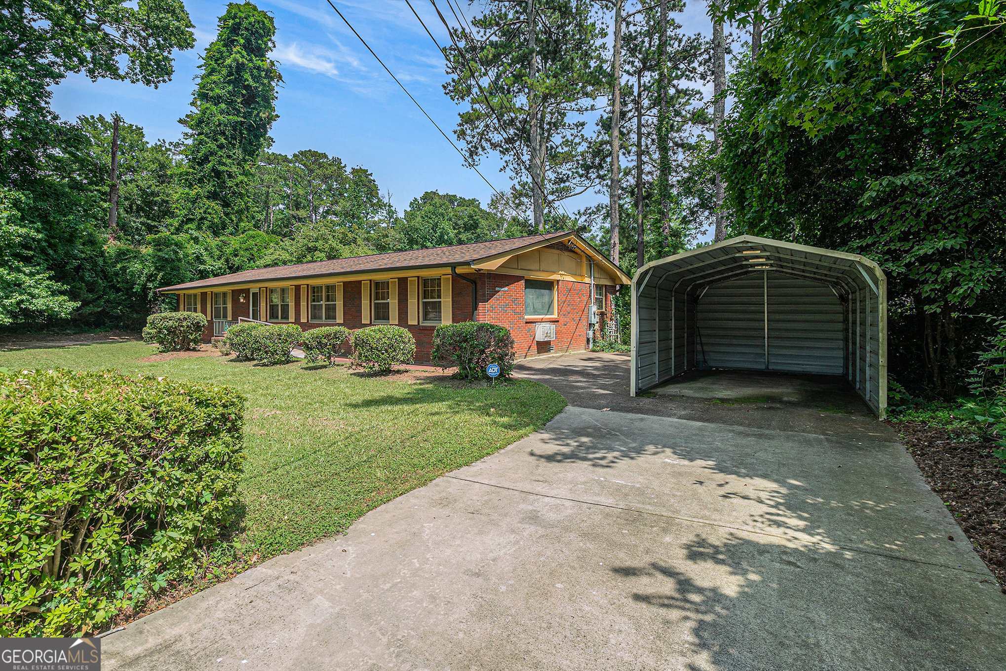 245 Forest Heights DR