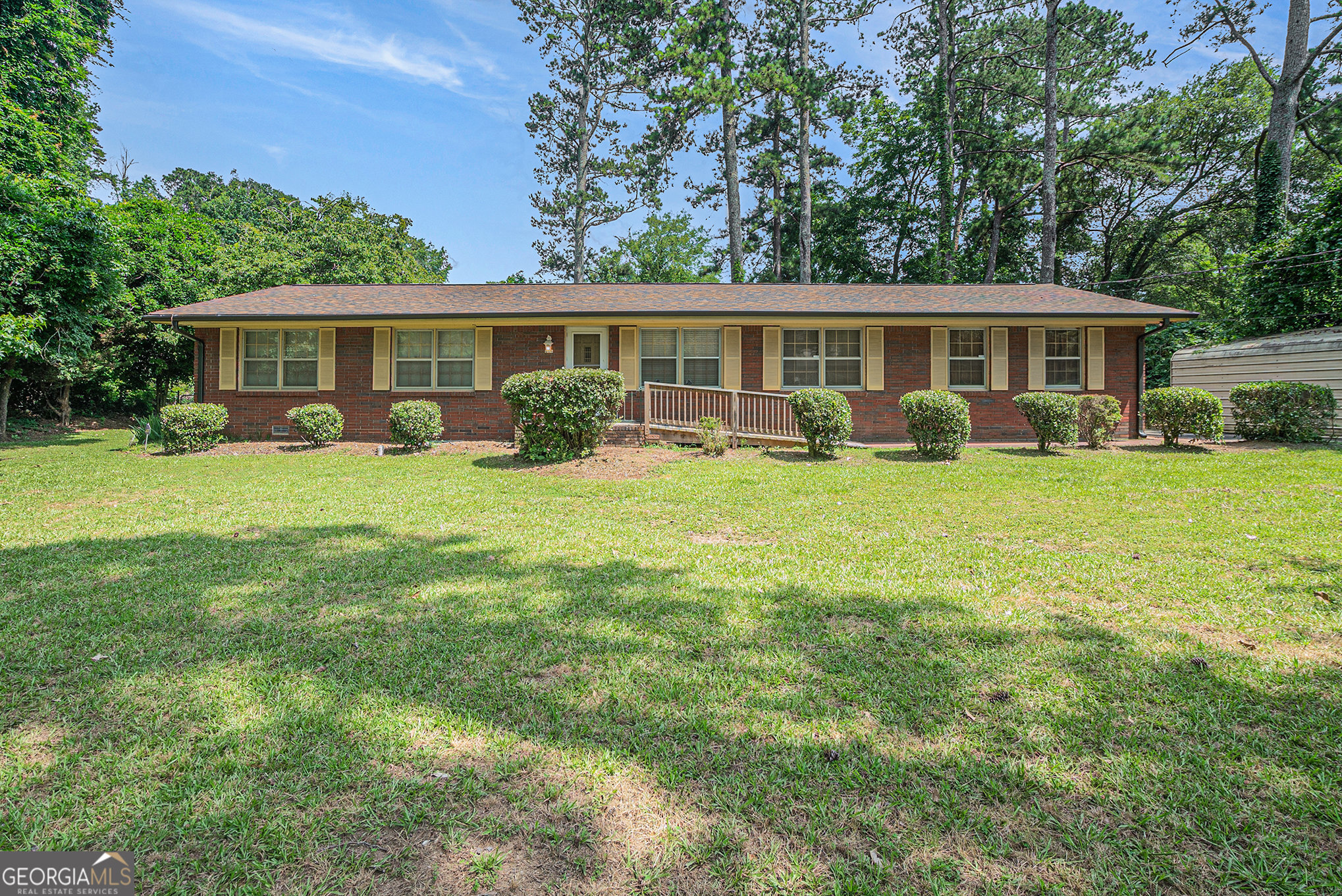 245 Forest Heights DR