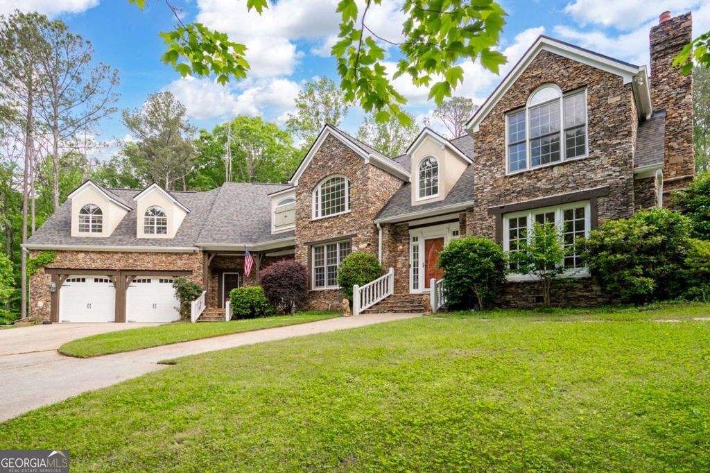 Photo of 355 Clark Creek Pass, Acworth, GA 30102 (MLS # 10640306)