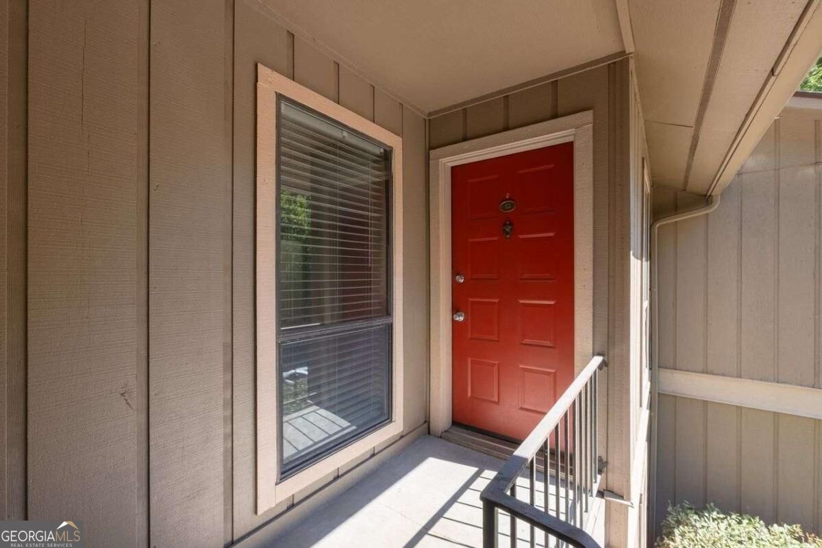 8740 Roswell RD 6D