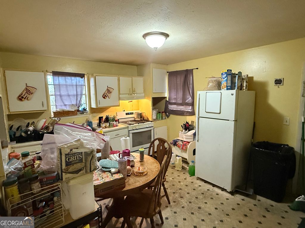 Photo of 618 S Harlem Circle, Lagrange, GA 30241 (MLS # 10632744)