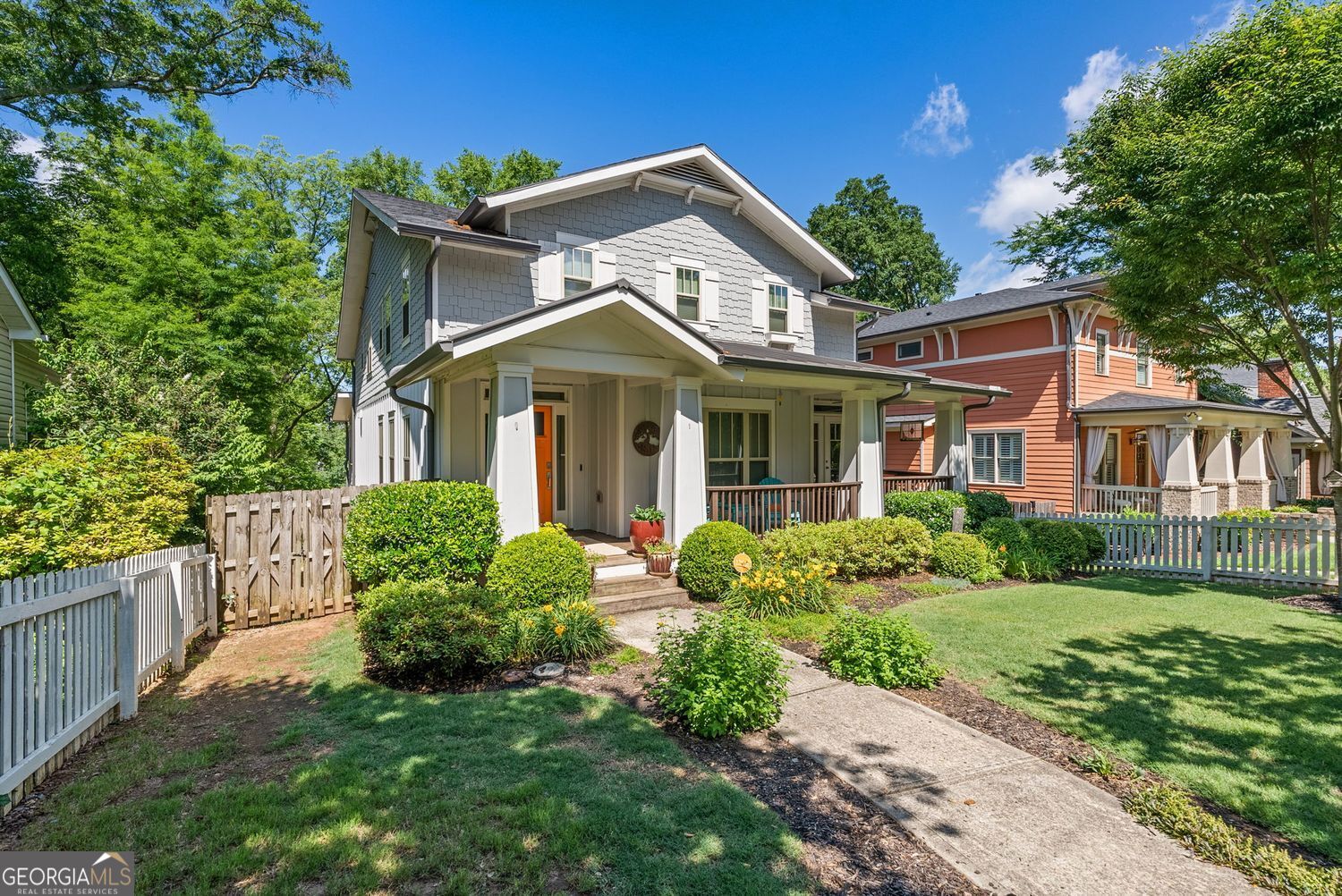 629 2nd AVE