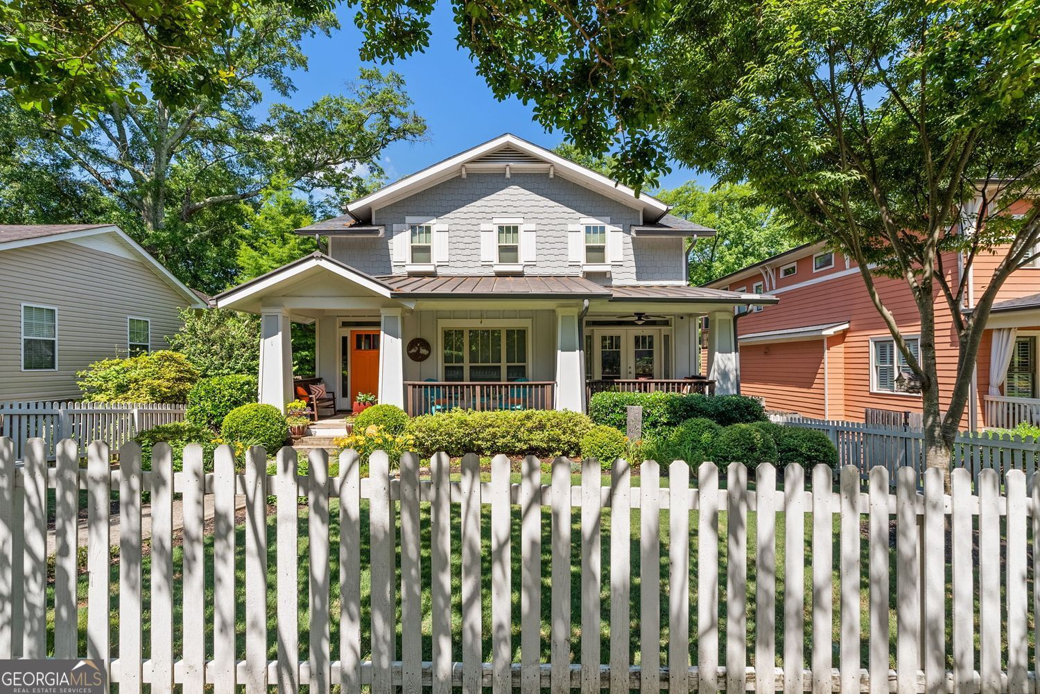 629 2nd AVE