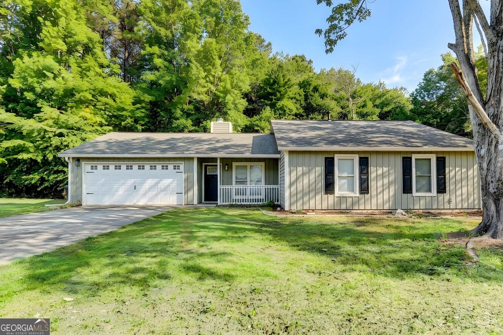 Photo of 1460 Brays Mill Trace, Lawrenceville, GA 30044 (MLS # 10763414)