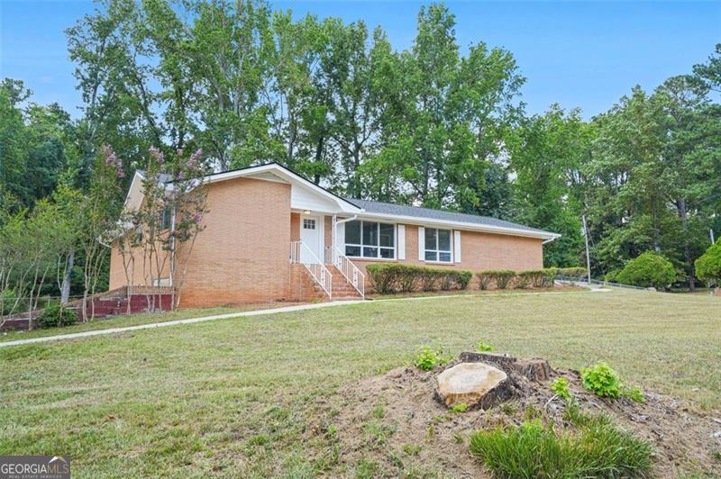 324 PLANTATION CIR