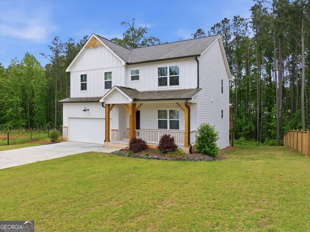 Photo of 136 Ledgemont Way, Acworth, GA 30101 (MLS # 10764410)