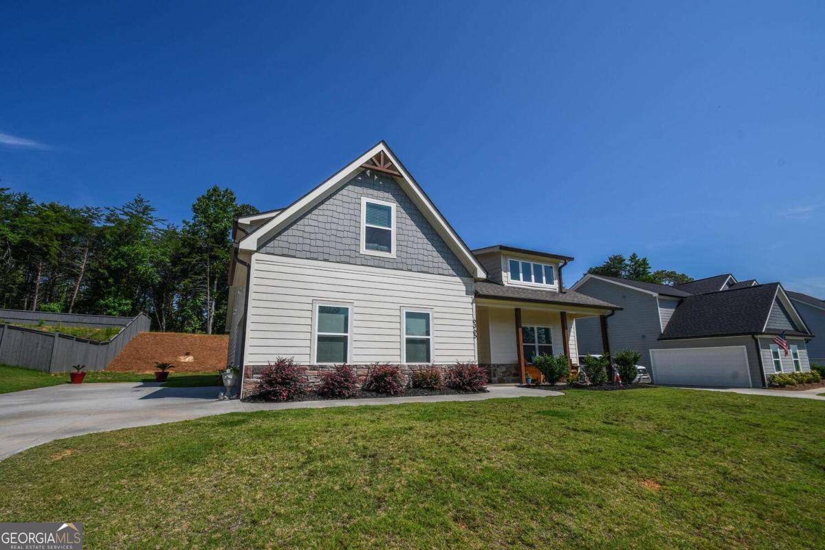 6365 Woodland Station DR
