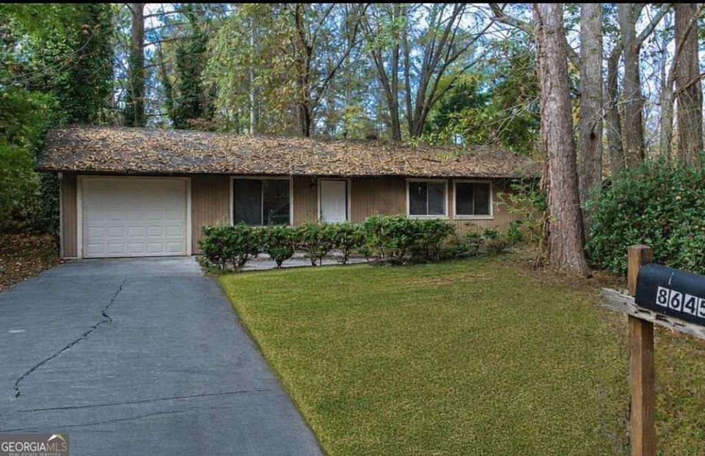 Photo of 8645 Embrey Drive, Jonesboro, GA 30236 (MLS # 10716254)