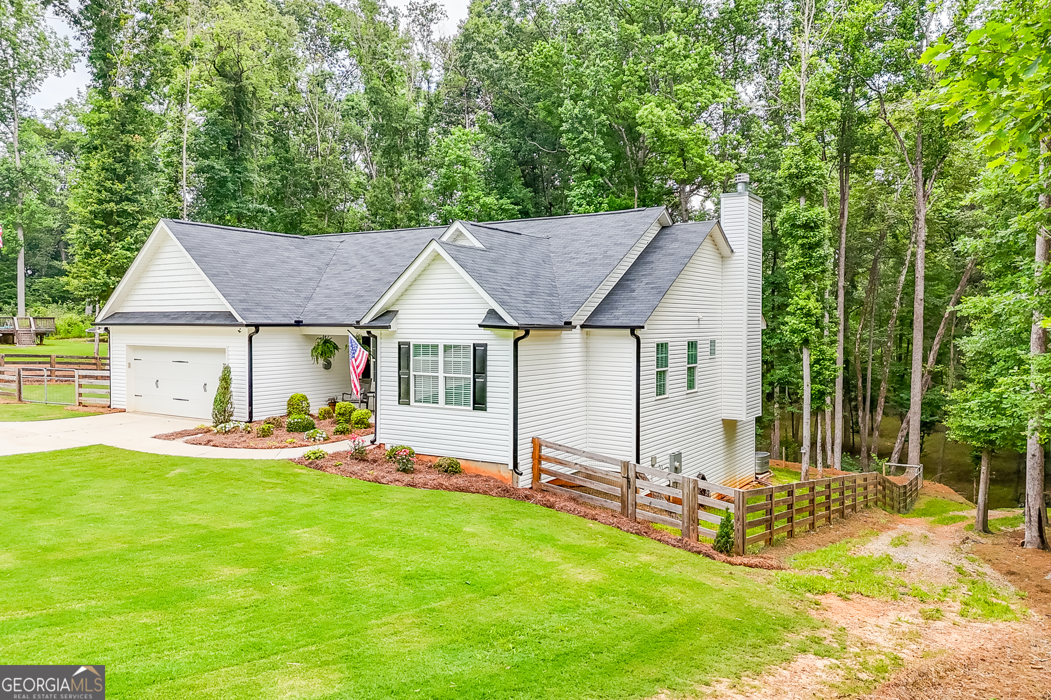 372 Mountain Creek DR