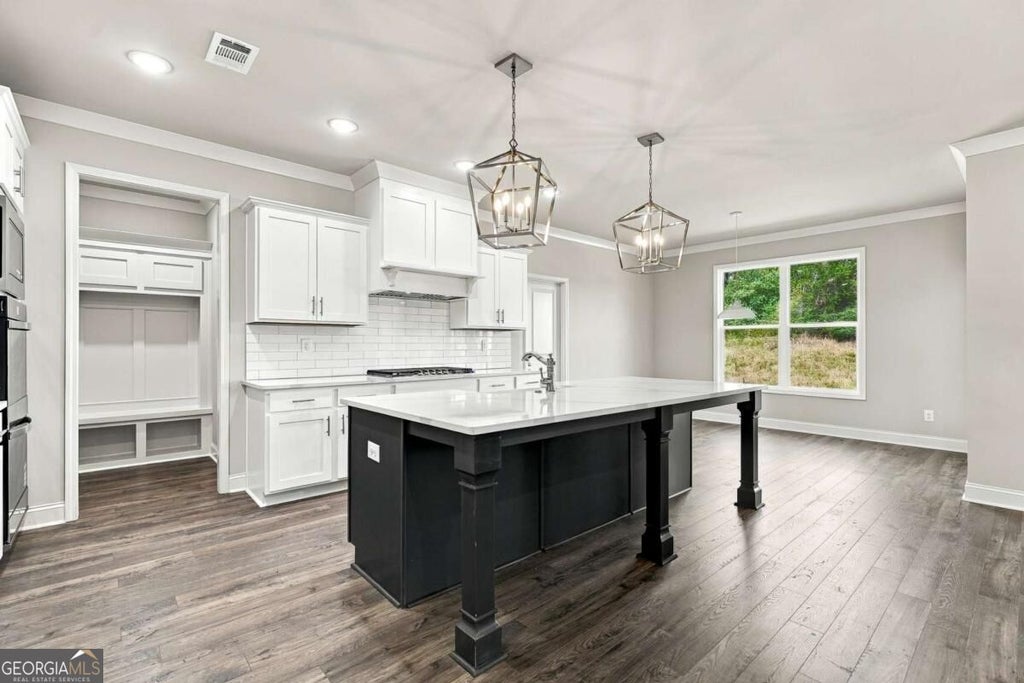 Photo of 8845 Jot Em Down Road, Gainesville, GA 30506 (MLS # 10878518)