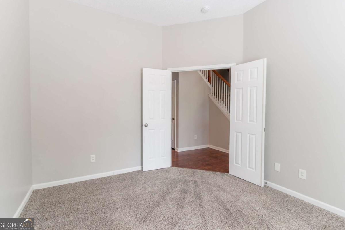 6757 Delaware BND