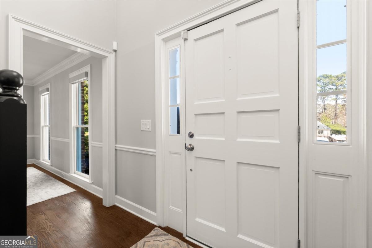 600 Willow Knoll DR SE