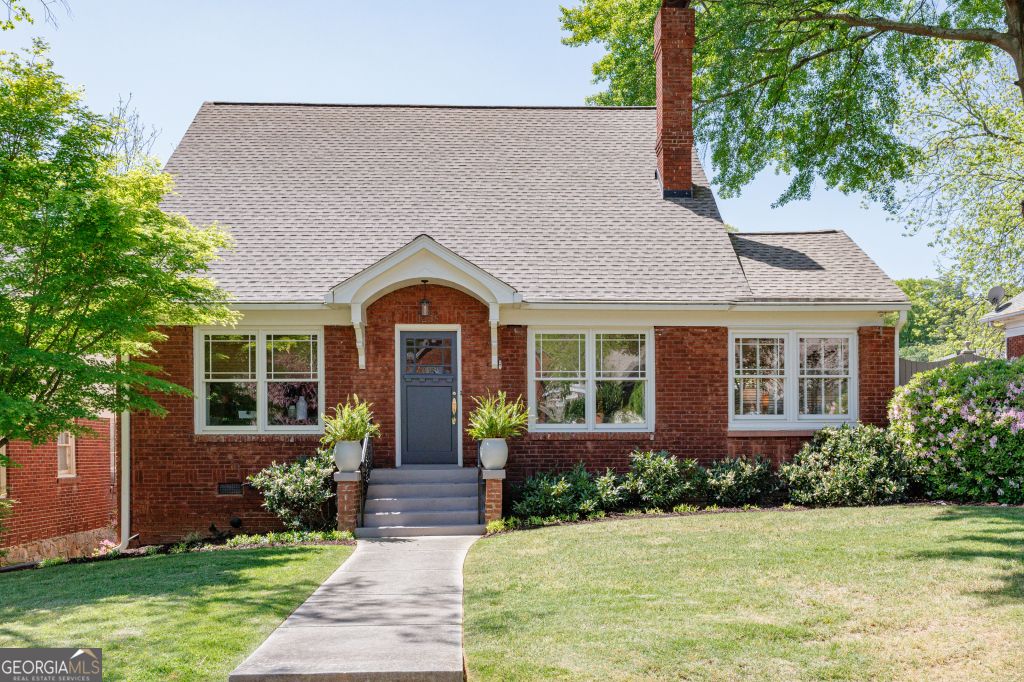 Photo of 1258 N Morningside Drive NE, Atlanta, GA 30306 (MLS # 10741012)