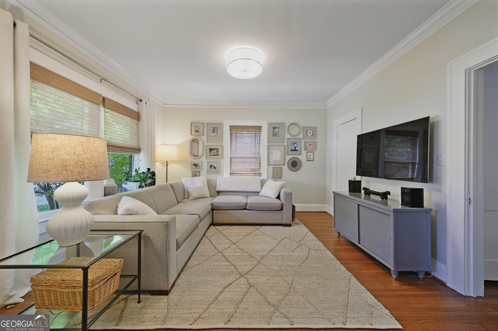 1258 N Morningside DR NE