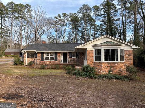 Photo of 913 Spring Street, Washington, GA 30673 (MLS # 10701655)