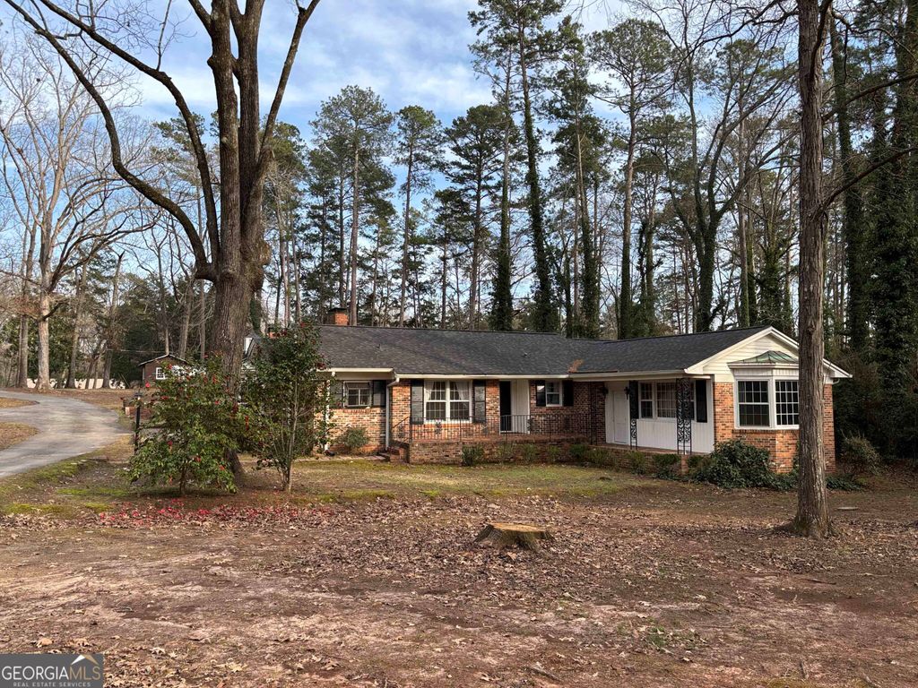 Photo of 913 Spring Street, Washington, GA 30673 (MLS # 10701655)