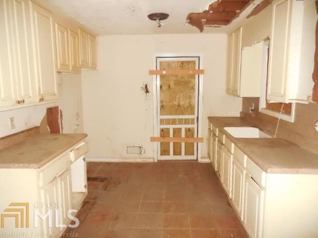 Washington Ave - Residential