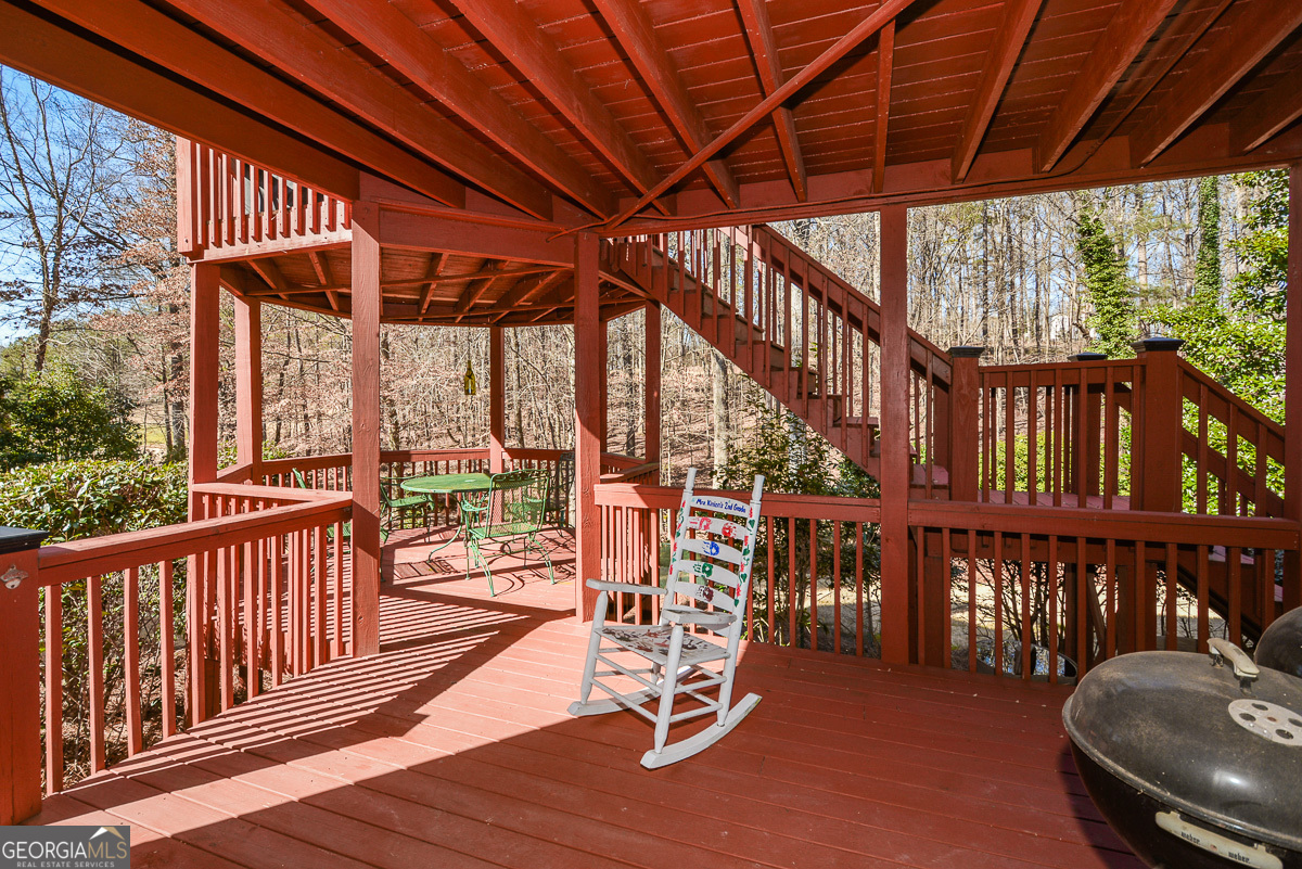 Woodstock, Georgia 30189, United States, 5 Bedrooms Bedrooms, ,4 BathroomsBathrooms,Residential,Pending,8984