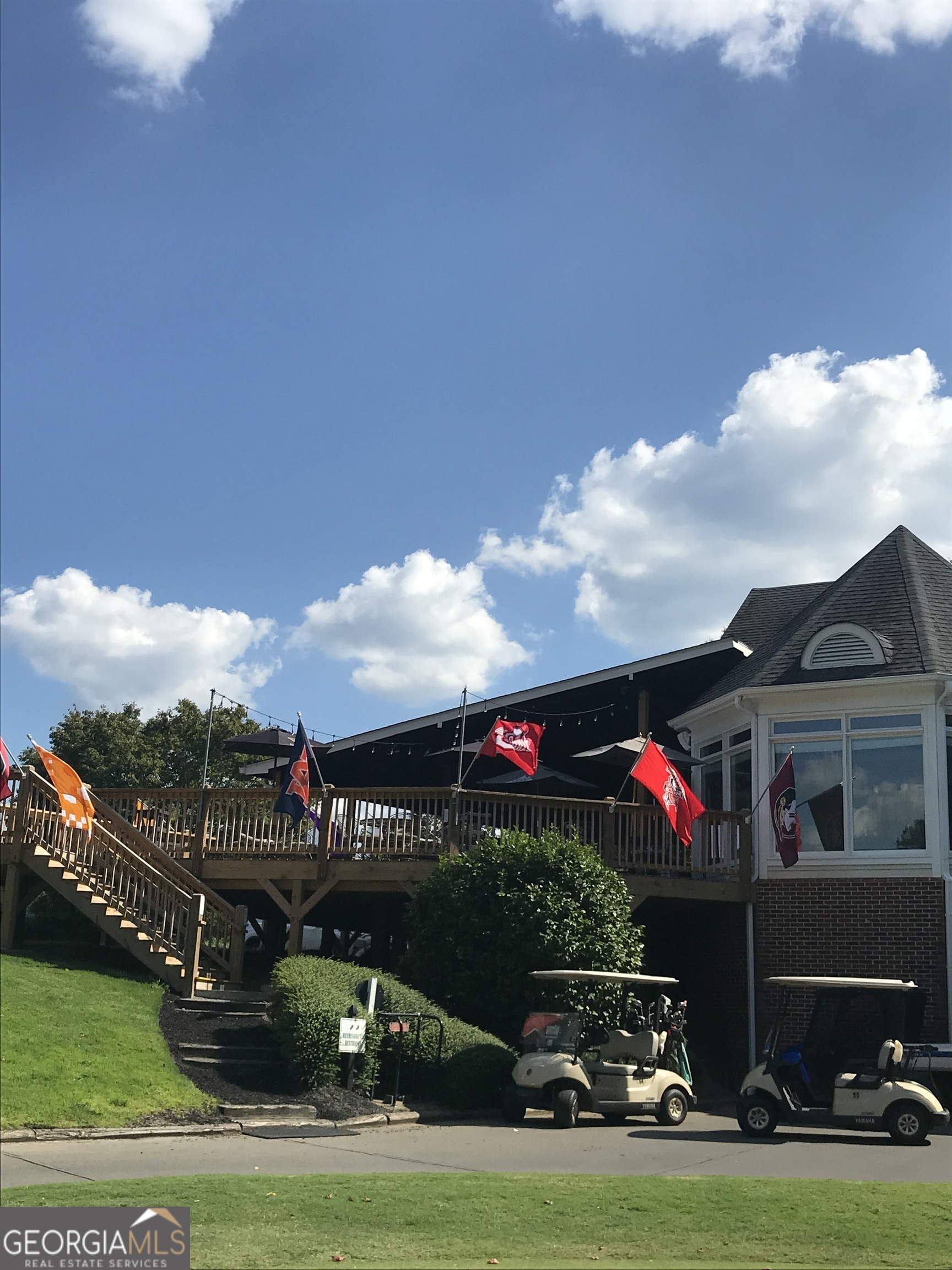 Woodstock, Georgia 30189, United States, 5 Bedrooms Bedrooms, ,4 BathroomsBathrooms,Residential,Pending,8984