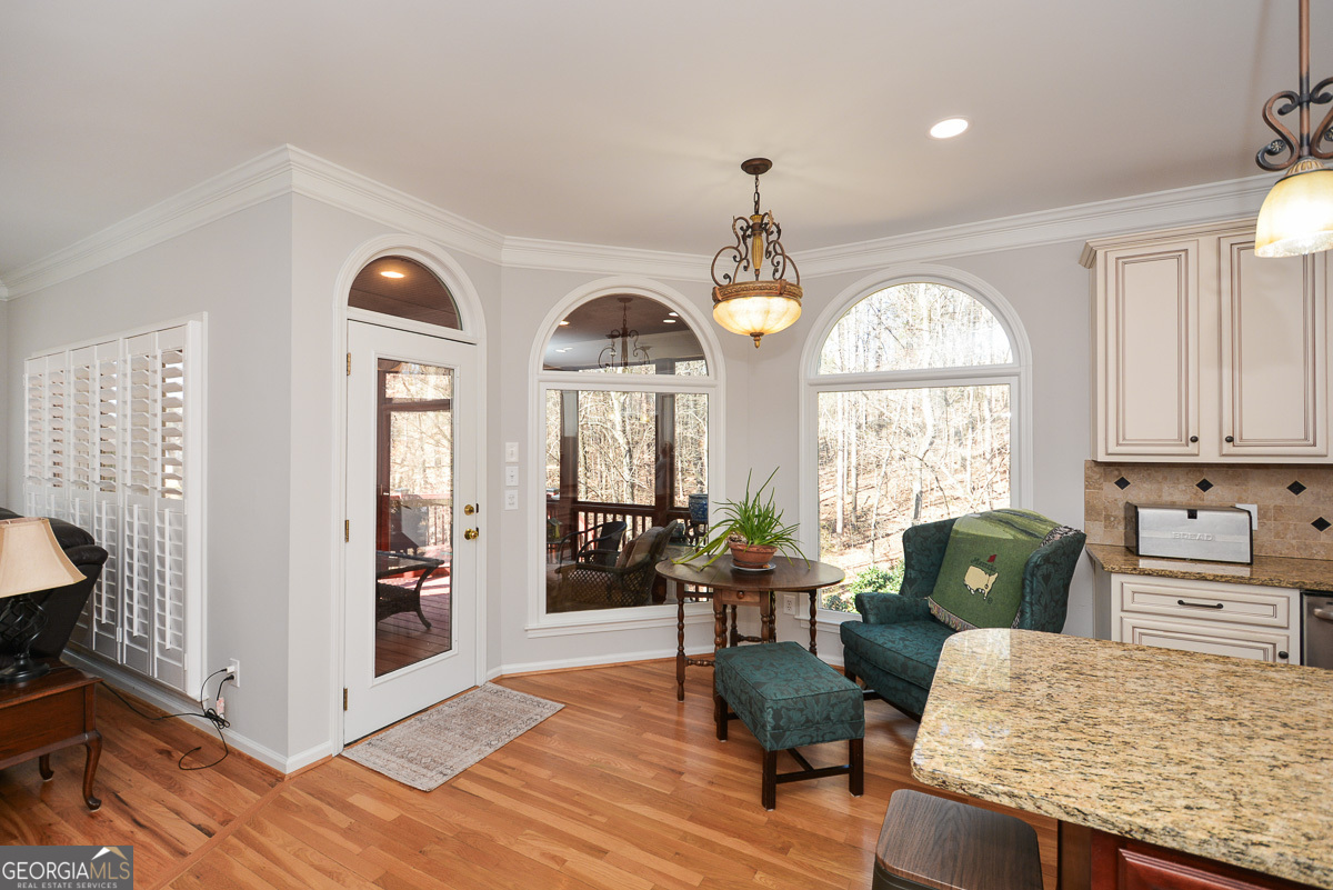 Woodstock, Georgia 30189, United States, 5 Bedrooms Bedrooms, ,4 BathroomsBathrooms,Residential,Pending,8984