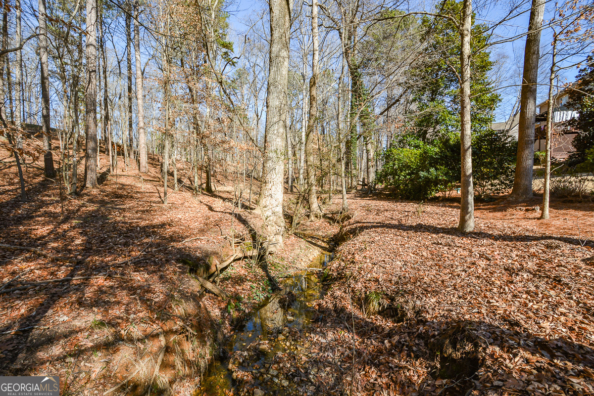 Woodstock, Georgia 30189, United States, 5 Bedrooms Bedrooms, ,4 BathroomsBathrooms,Residential,Pending,8984