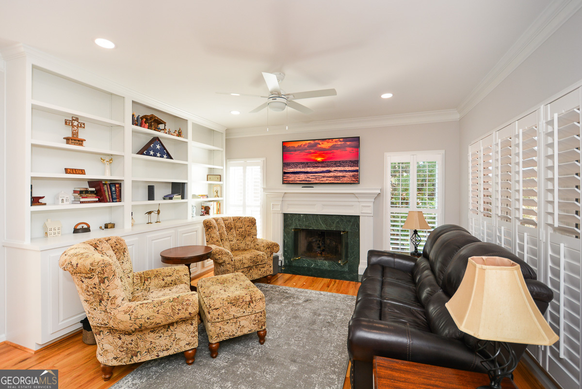 Woodstock, Georgia 30189, United States, 5 Bedrooms Bedrooms, ,4 BathroomsBathrooms,Residential,Pending,8984