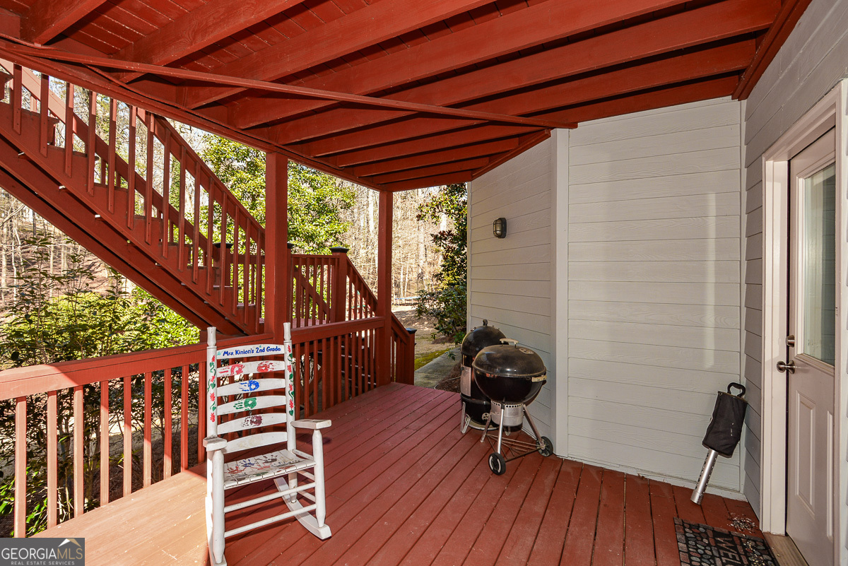 Woodstock, Georgia 30189, United States, 5 Bedrooms Bedrooms, ,4 BathroomsBathrooms,Residential,Pending,8984