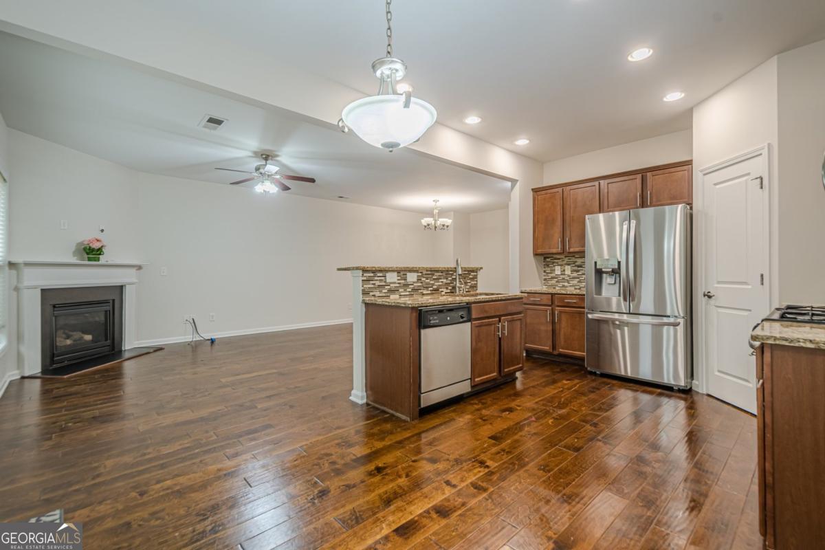 Hanover Pointe - Residential