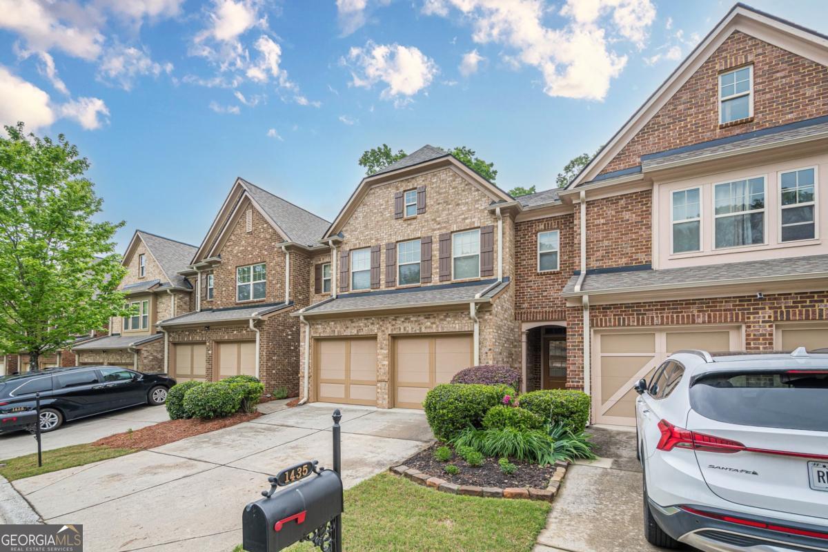 Hanover Pointe - Residential