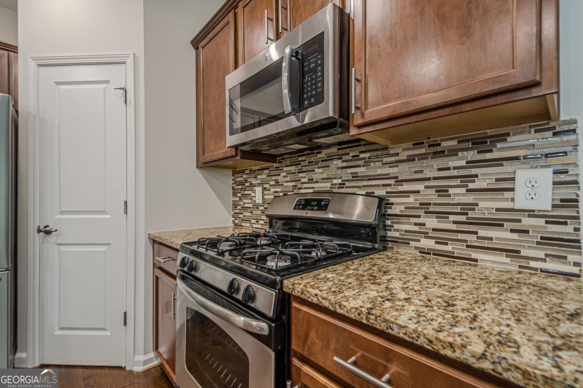 Hanover Pointe - Residential