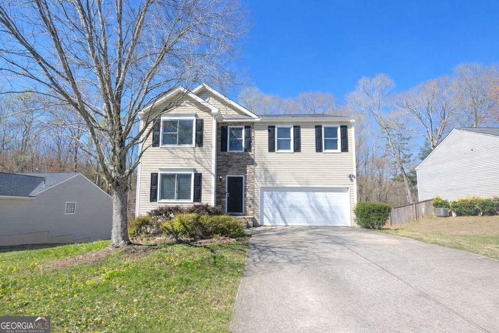 Photo of 3255 Deer Valley Drive NW, Acworth, GA 30101 (MLS # 10711459)