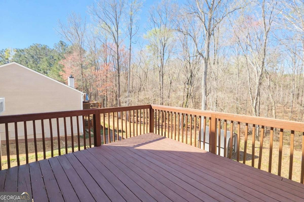 3255 Deer Valley DR NW