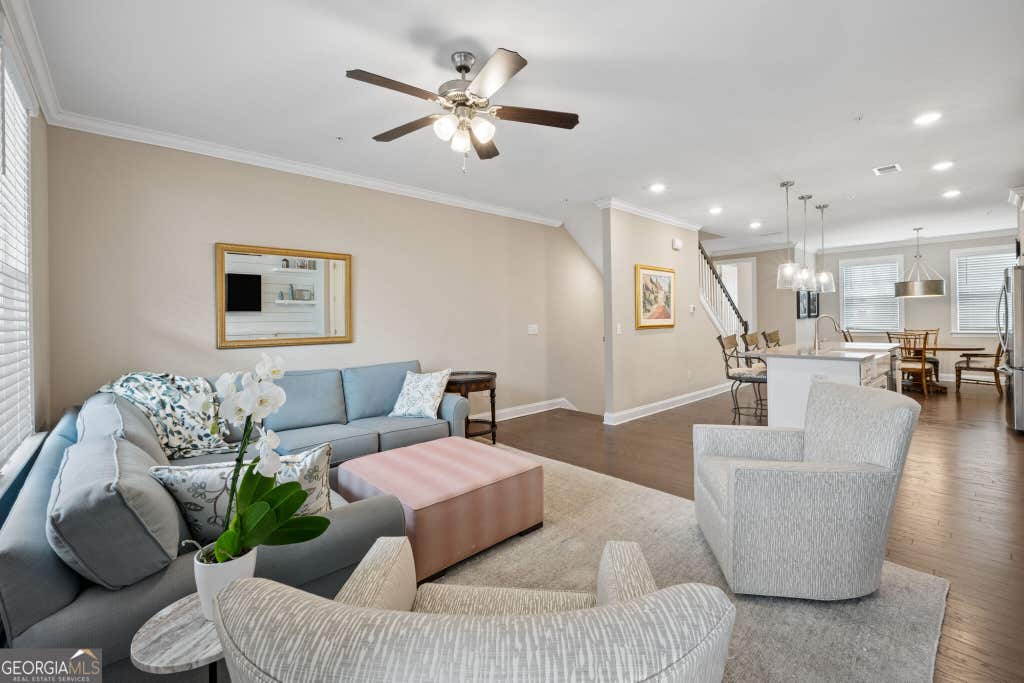 Photo of 6540 Beacon Drive, Sandy Springs, GA 30328 (MLS # 10821080)
