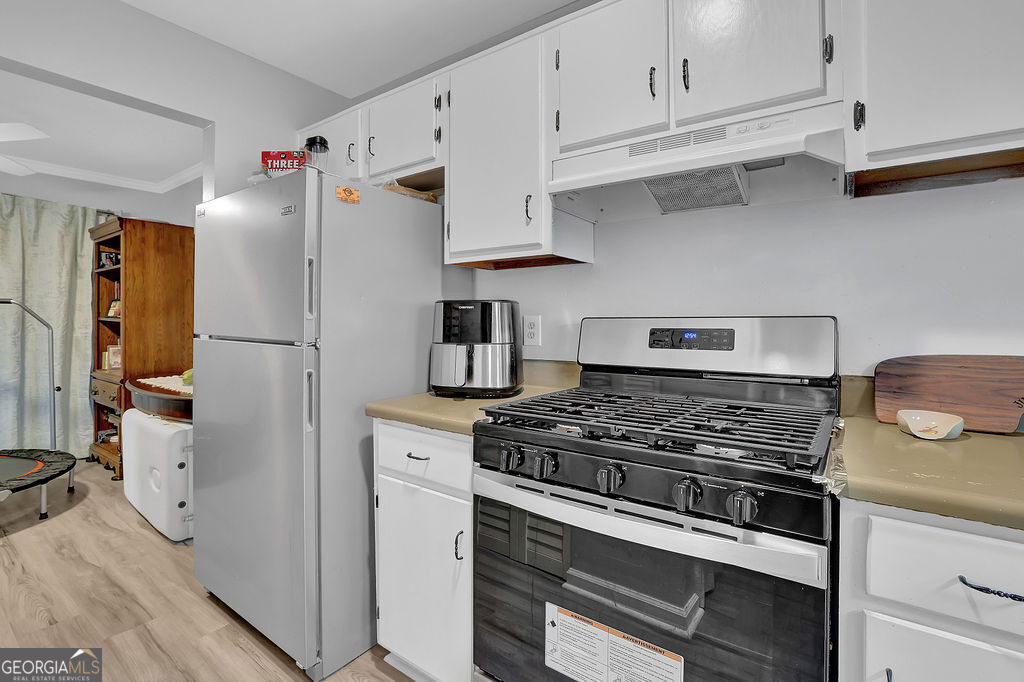 Pleasant Oaks Townhomes - Residential
