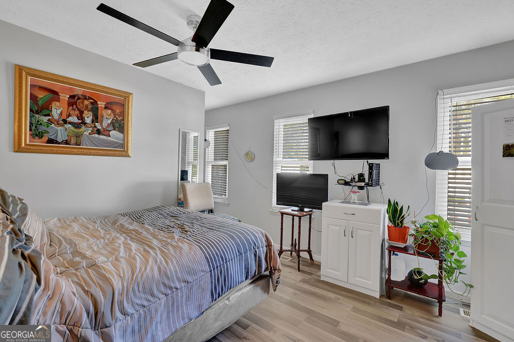 Pleasant Oaks Townhomes - Residential