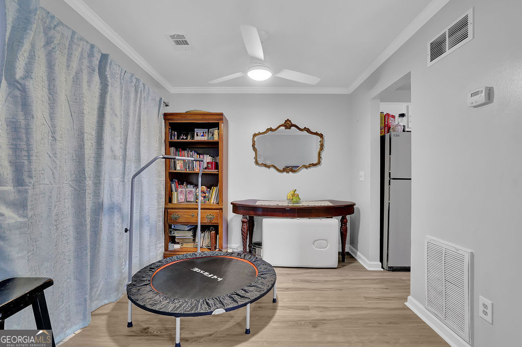 Pleasant Oaks Townhomes - Residential