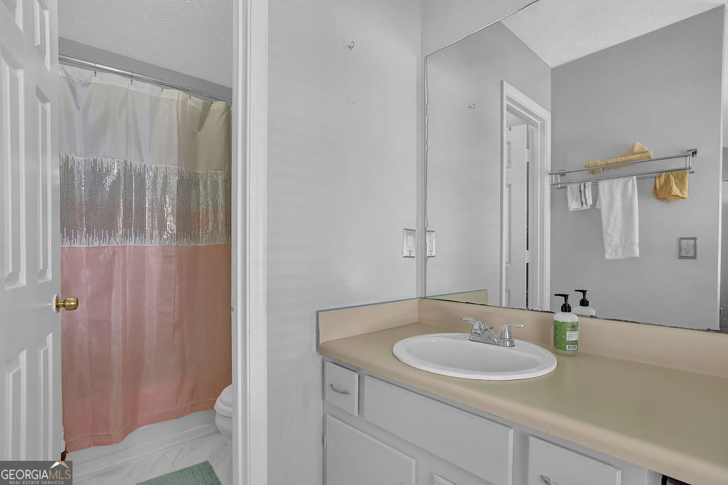 Pleasant Oaks Townhomes - Residential